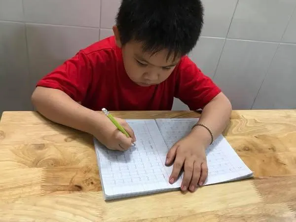 Lớp Luyện chữ đẹp Thùy Dương - Cơ sở 2