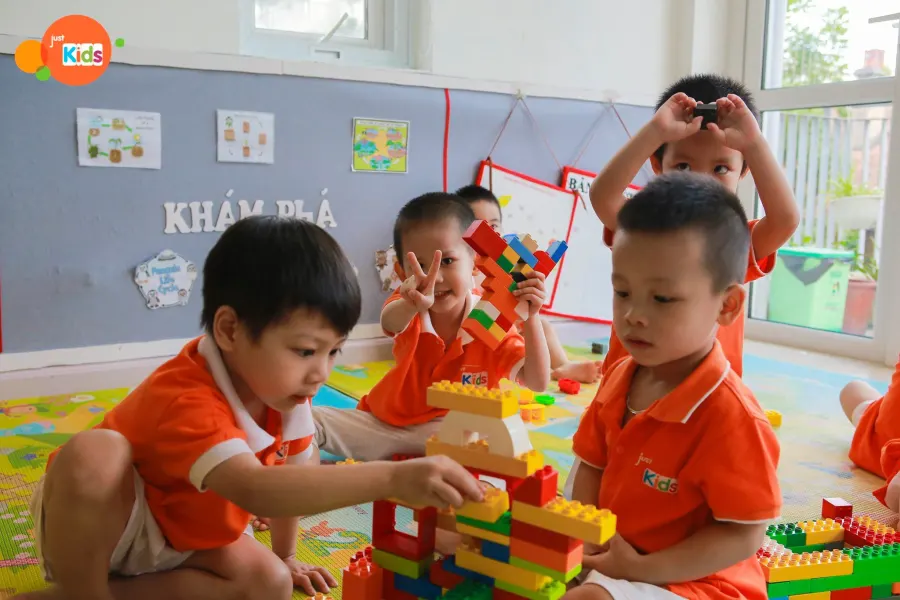 Trường mầm non Just Kids Mandarin Garden - Hoàng Minh Giám, Trung Hòa