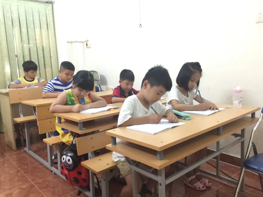 Lớp Luyện viết chữ đẹp KIMI