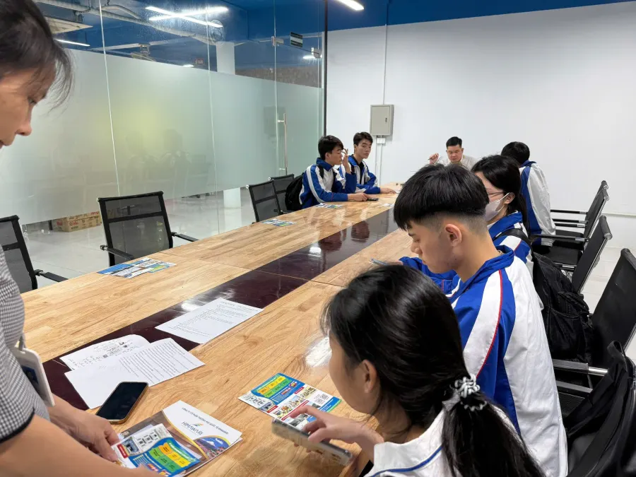 Trung tâm Du học Quốc tế Himawari