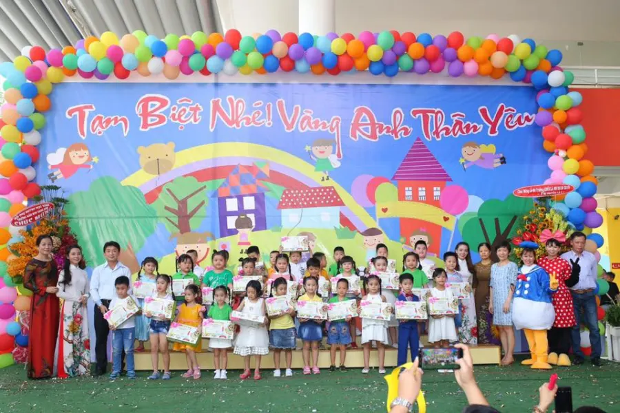 Trường mầm non Vàng Anh