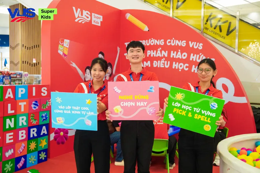 Trung tâm VUS - Tiếng Anh phát triển toàn diện