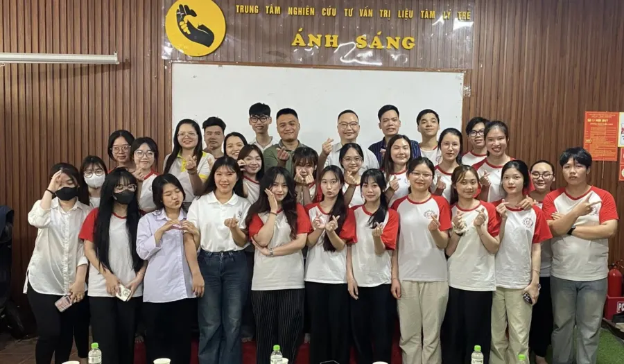 Trung tâm Nghiên cứu, Tư vấn, Trị liệu Tâm lý trẻ Ánh Sáng