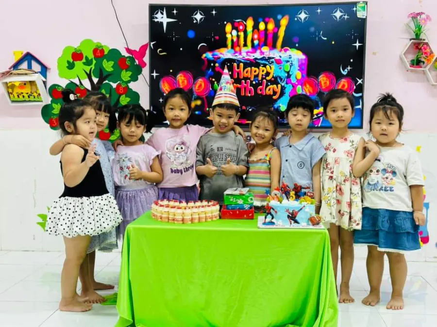 Trường Mầm non Tuổi Thơ