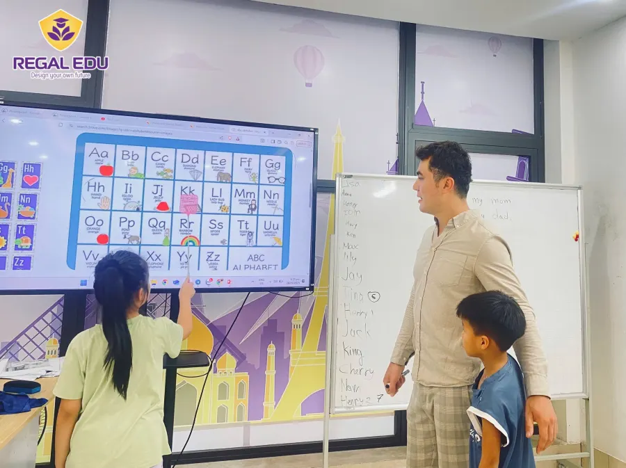 Trung tâm Anh Ngữ Regal Edu