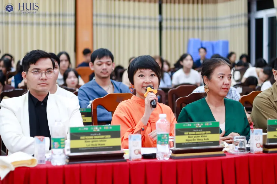 Khoa Quốc tế - Đại học Huế (HUIS)