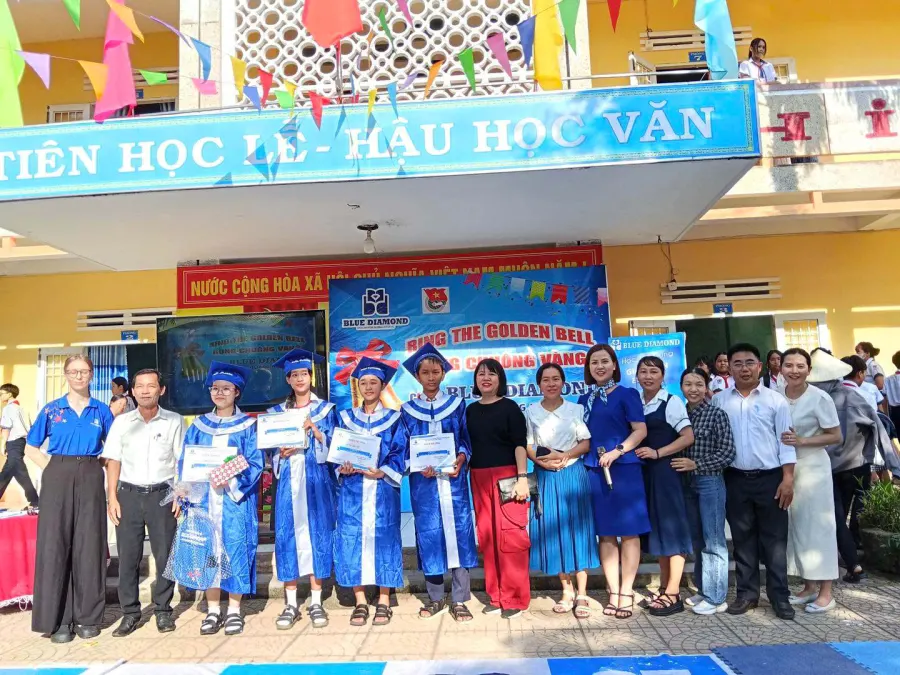 Trung tâm Anh Ngữ Blue Diamond