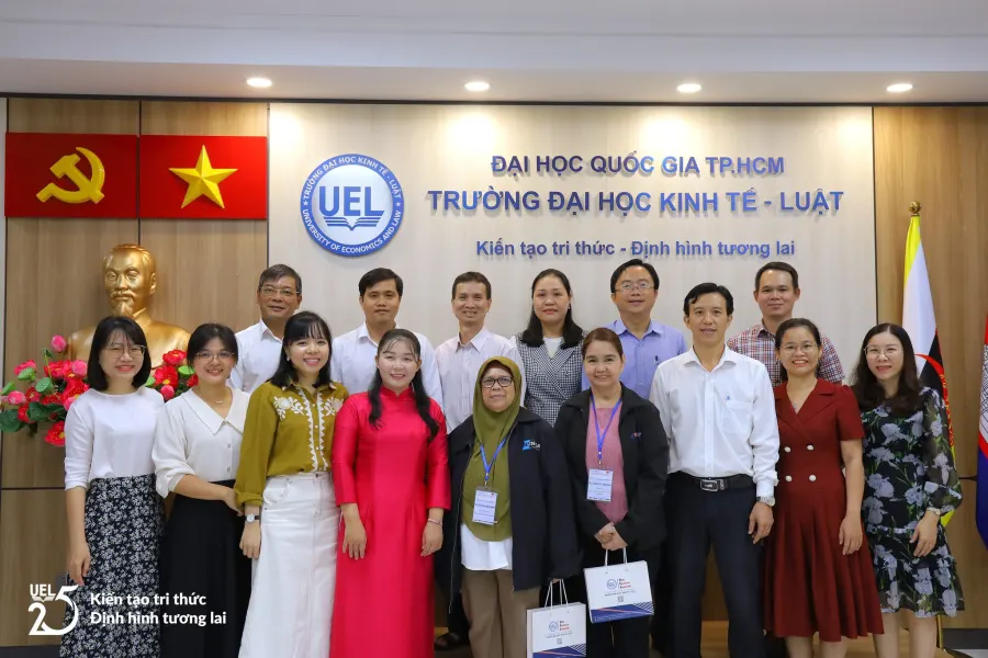 Trường Đại học Kinh tế - Luật