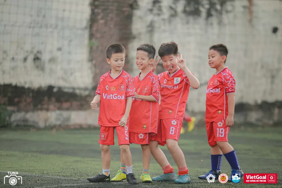 Trung tâm Bóng đá Trẻ em VietGoal