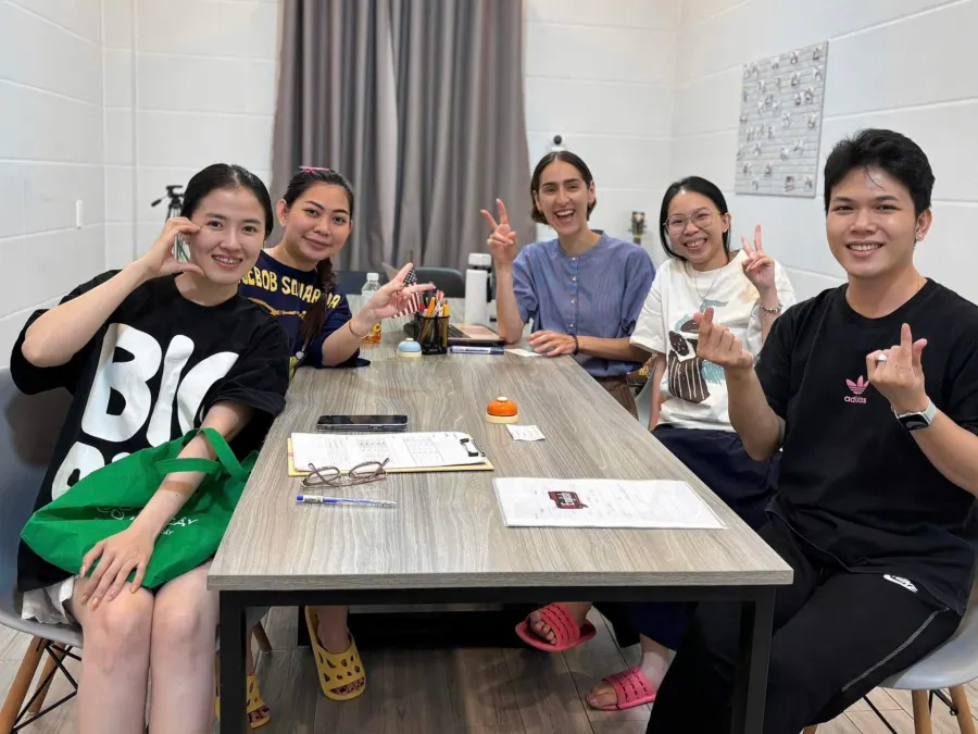 Lớp B English