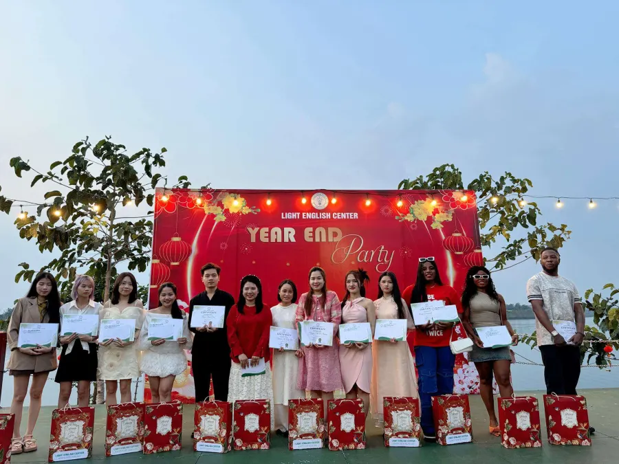 Trung tâm Light English Center Gia Nghĩa - Cơ sở 4