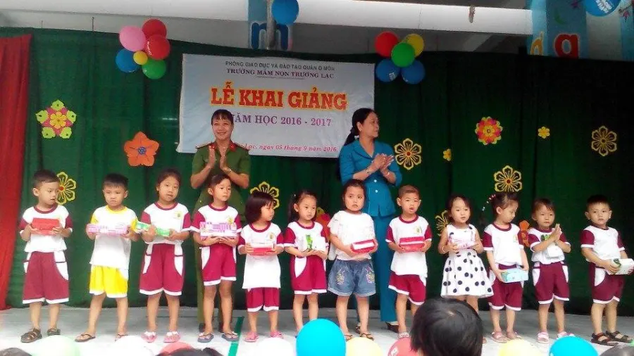 Trường mầm non Trường Lạc