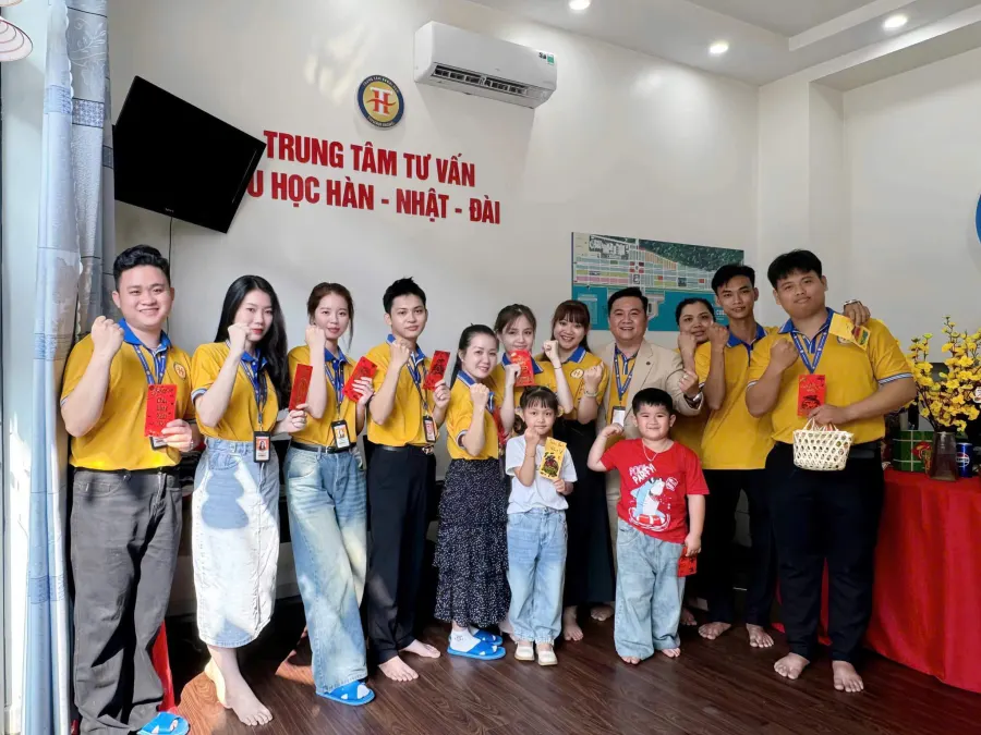 Trung tâm Ngoại Ngữ Thuận Hưng