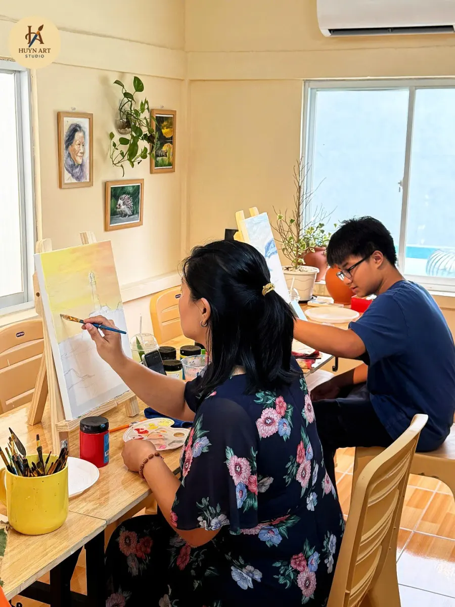 Xưởng Mỹ thuật Huyn Art