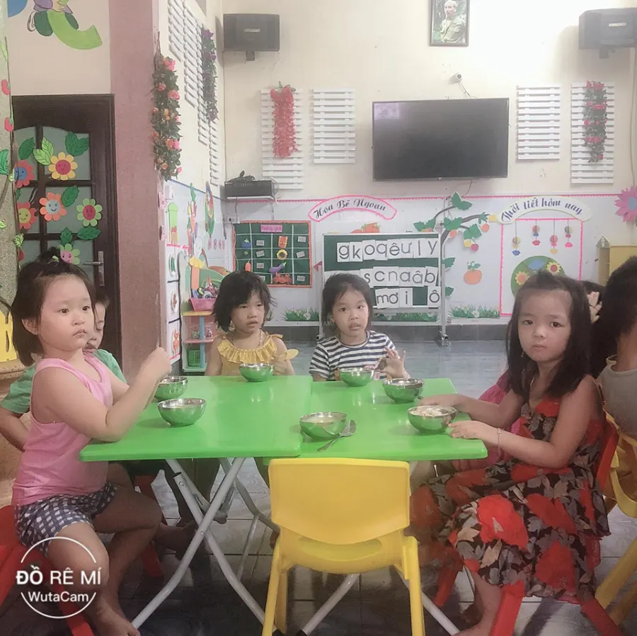 Trường mầm non chất lượng cao Đồ Rê Mí - Lê Khắc Cẩn, Kiến An