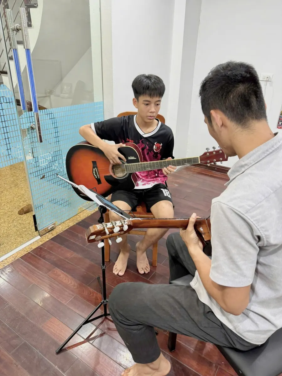 Trung tâm Âm nhạc Music House