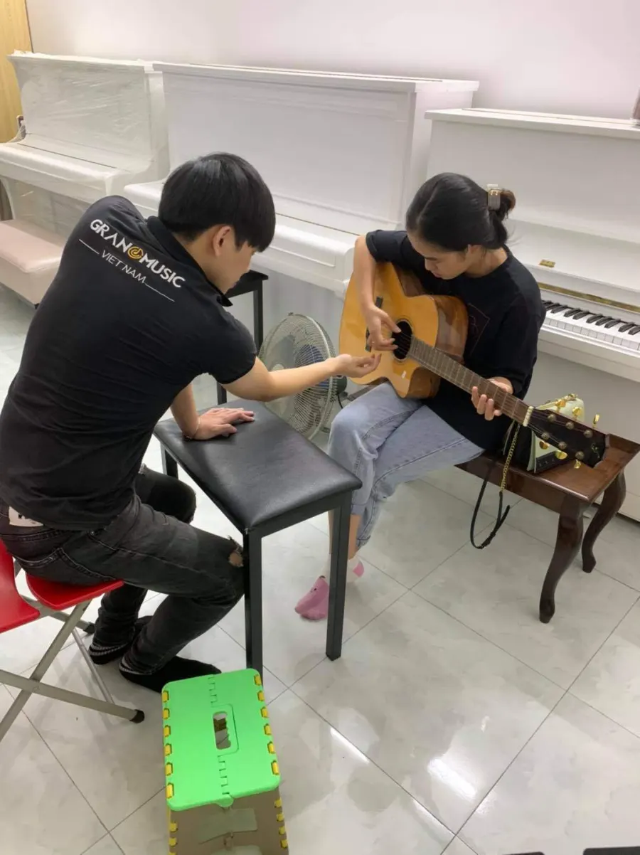 Trung tâm Âm Nhạc GrandMusic