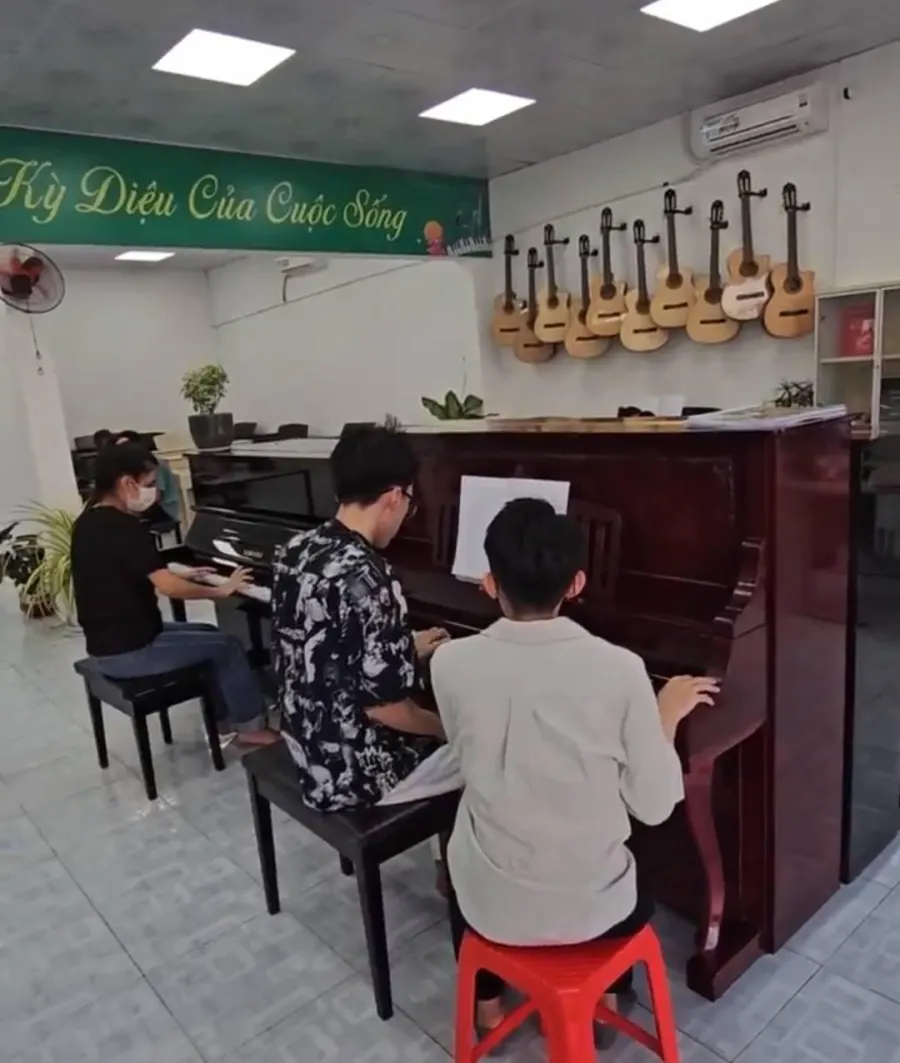 Trung tâm Nhạc Xanh (Lớp nhạc Thầy Sư)