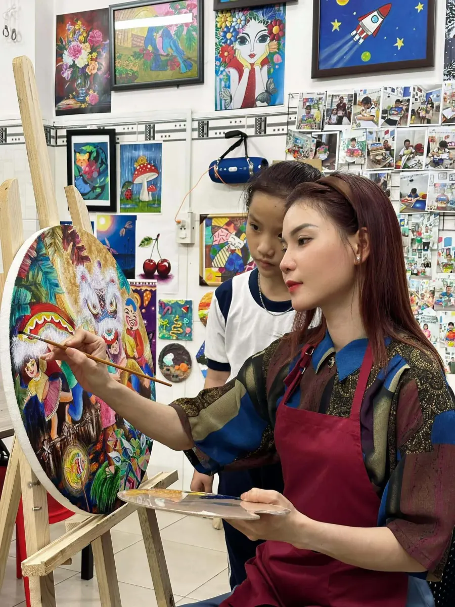 Trung tâm Chong chóng tre Music & Art