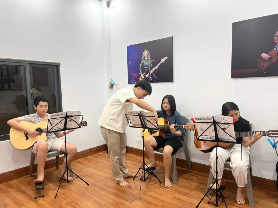 Trung tâm Âm nhạc Salem Piano