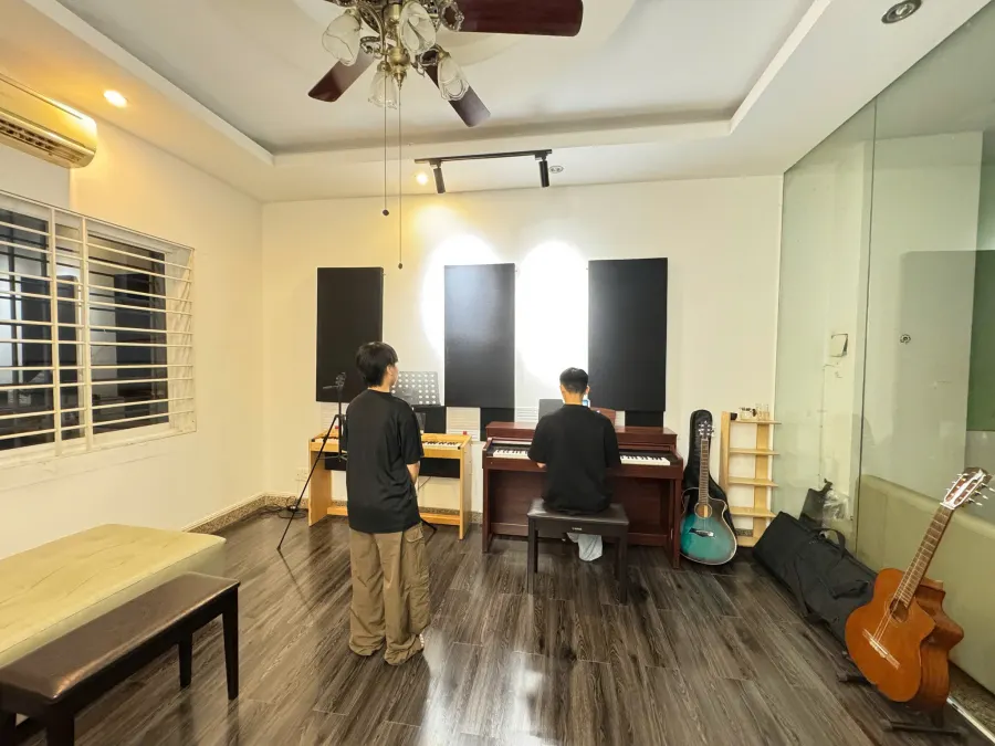 Trung tâm Âm nhạc MQ Music