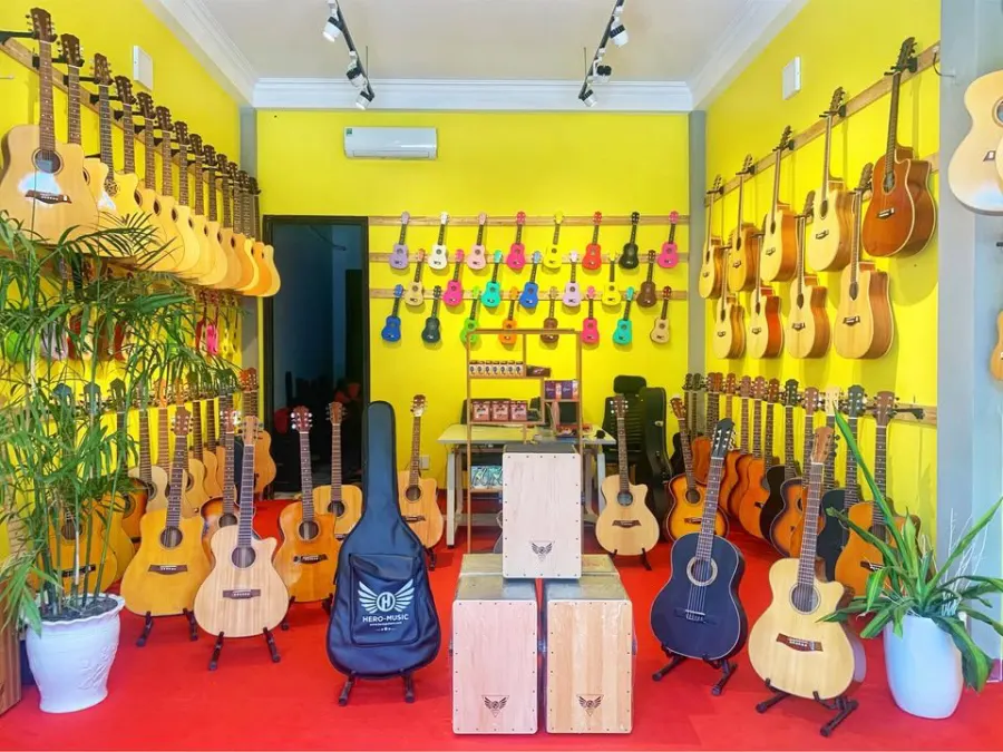 Lớp Dạy nhạc Hero Guitar