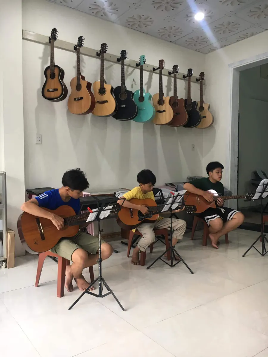 Trung tâm Âm nhạc Lê Vy