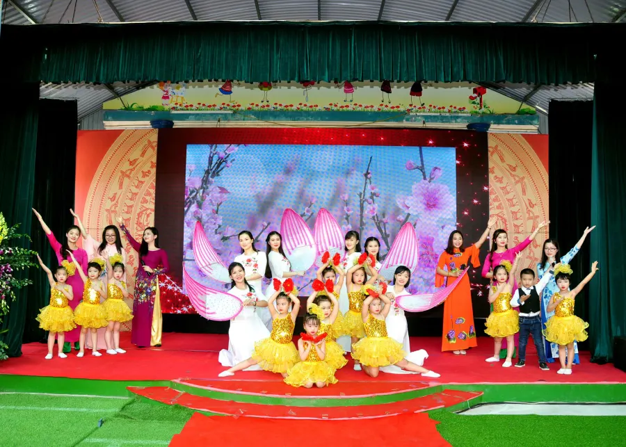 Trường mầm non 20-10