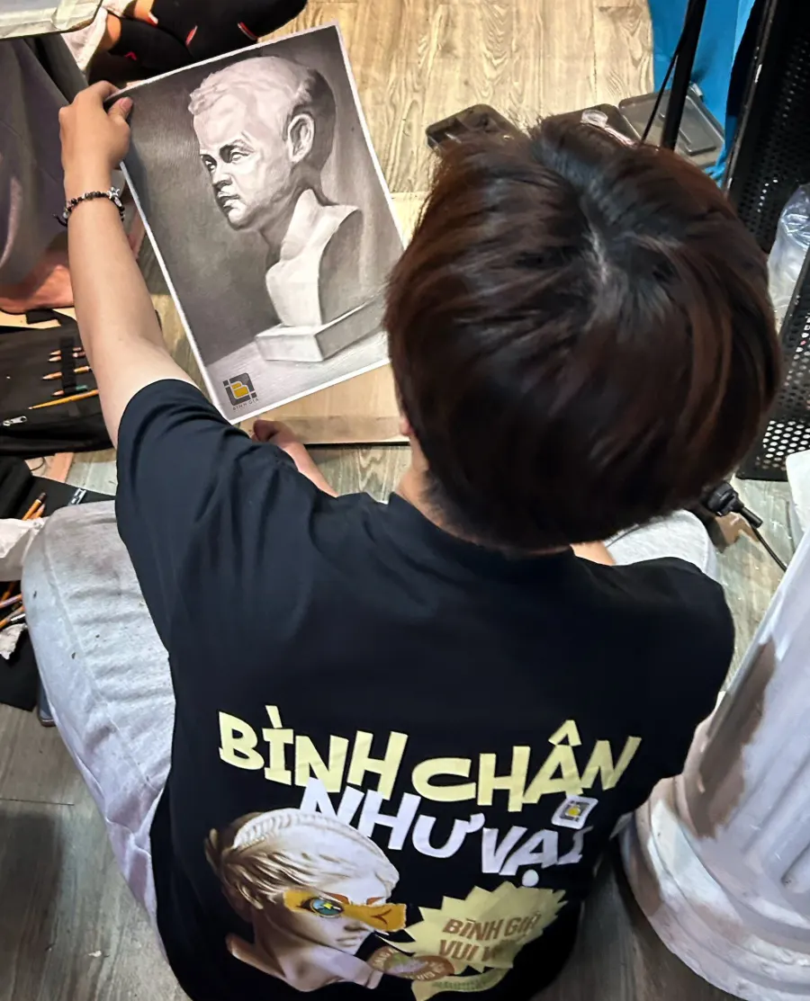 Lớp Luyện Thi Kiến Trúc - Mỹ Thuật Bình Giã