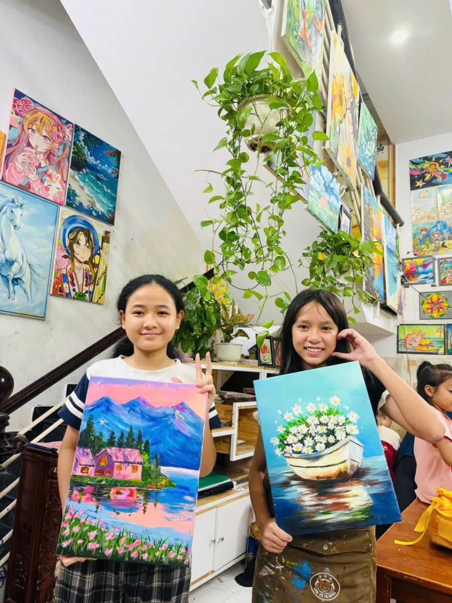 Lớp Vẽ Cô Hiểu - Cơ sở 2