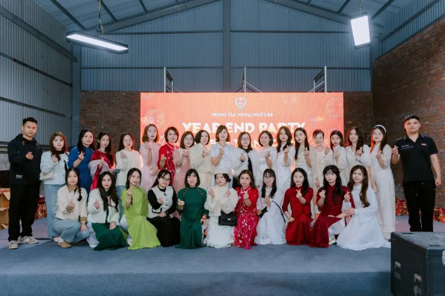 Trung tâm Ngoại ngữ C&E