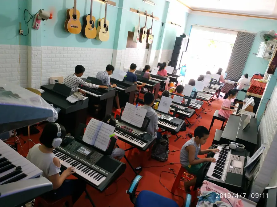 Trung tâm Đào tạo Âm nhạc Trà Anh
