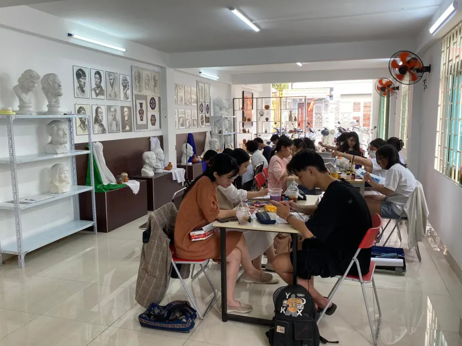 Lớp Vẽ Thầy Dũng - Cơ sở 1
