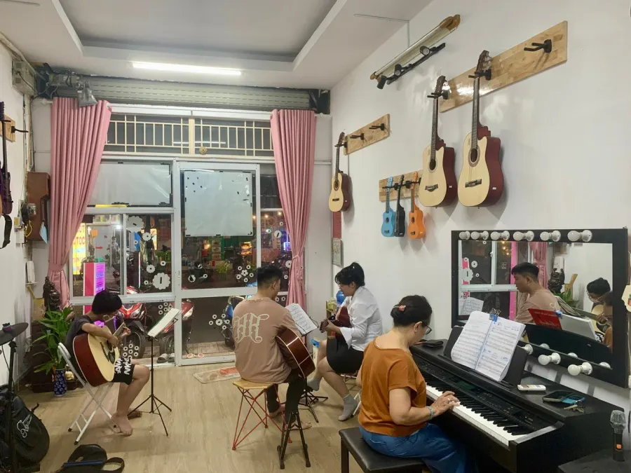 Trung tâm Dạy nhạc Mon Music