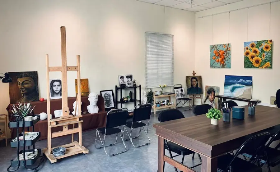 Lớp T.C Art Studio