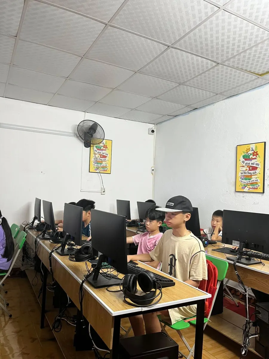 Trung tâm Tin học & Ngoại Ngữ Lai Châu - CS2