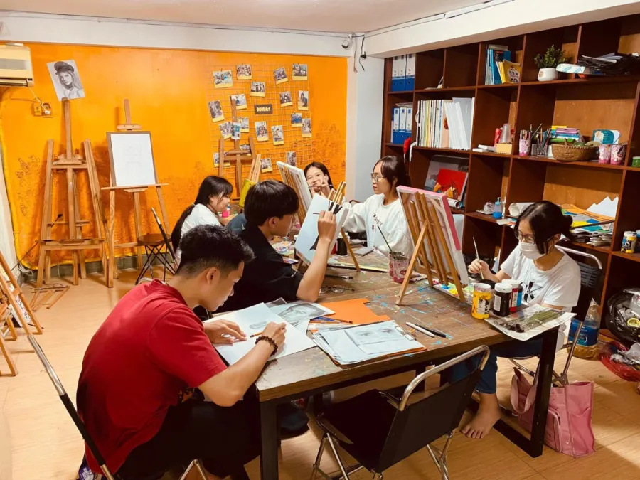 Lớp Vẽ Đà Nẵng DOM Art - Cơ sở 2
