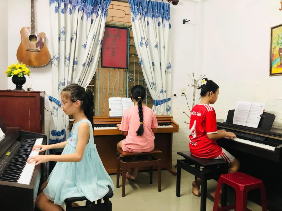 Trung tâm Âm nhạc Phúc Khang Music