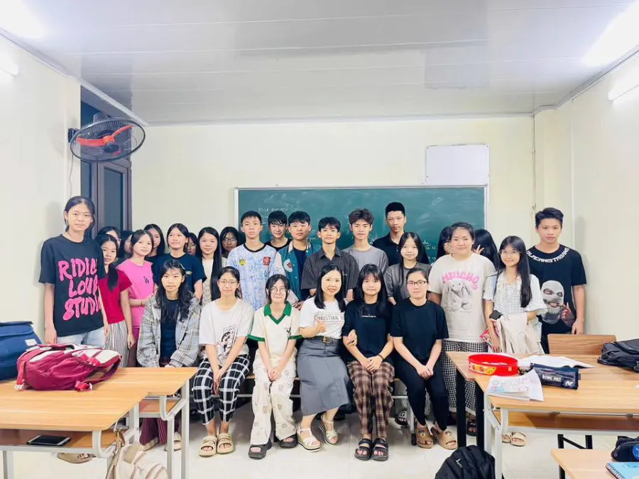 Trung tâm Giáo dục Hoa Trạng Nguyên