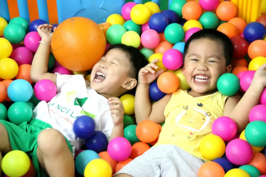 Trường mầm non Lá Xanh