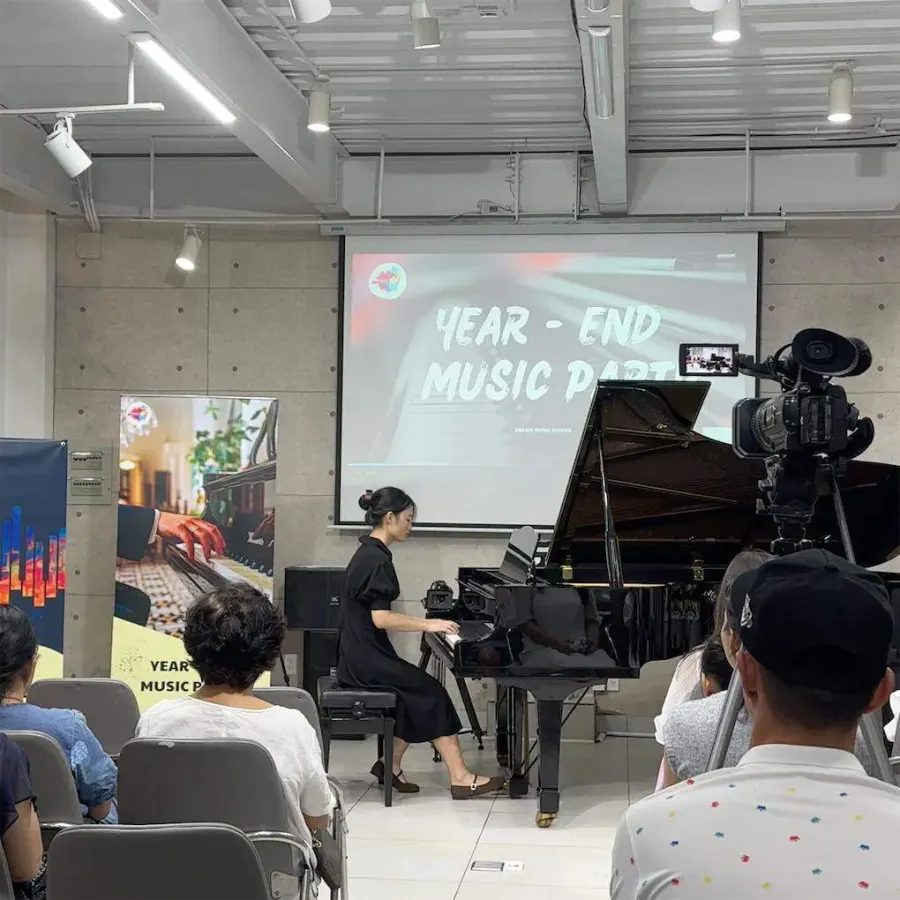 Trung tâm Dream Music School