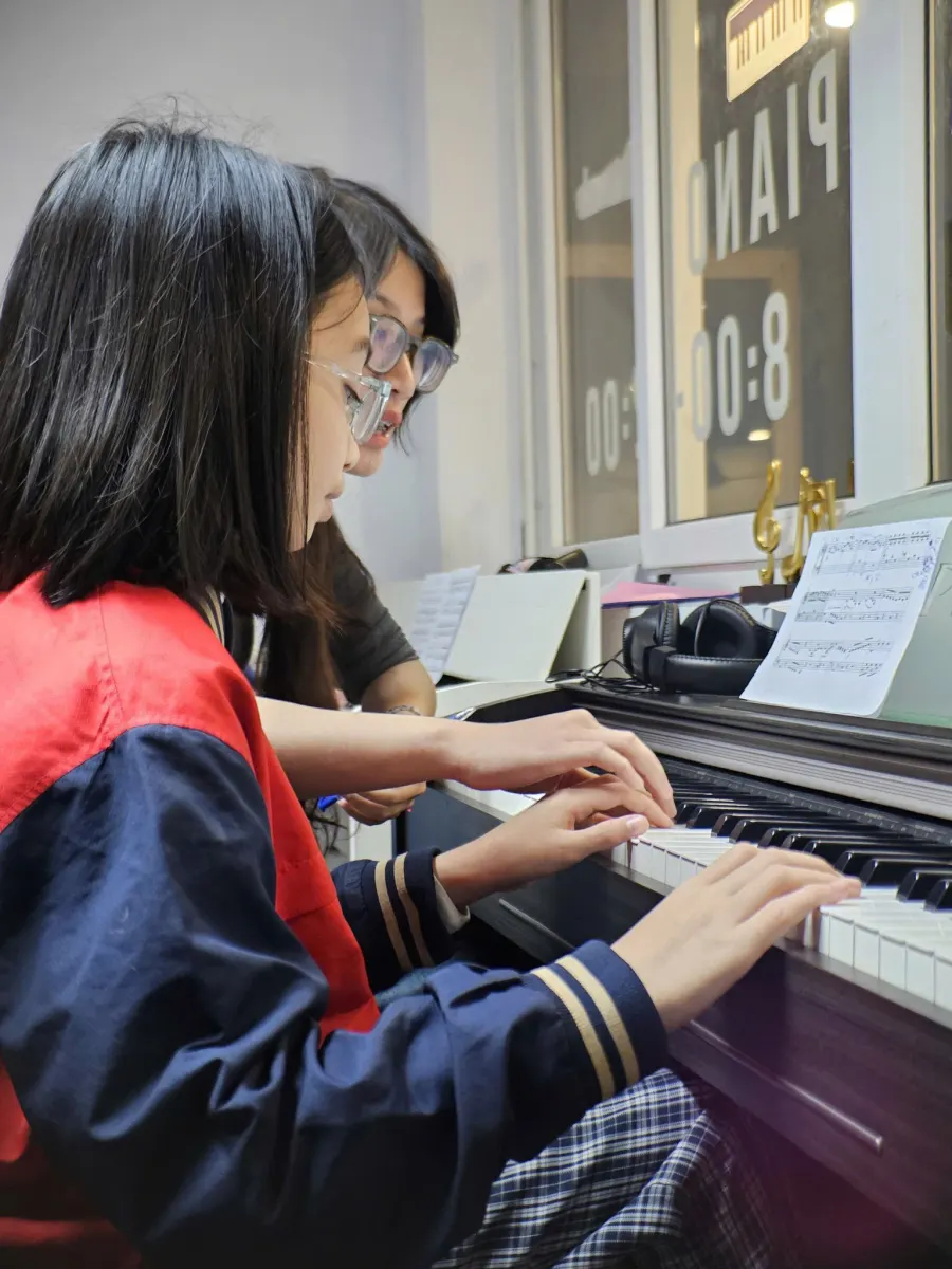 Trung tâm Khánh Vy Music (Sơn Music)