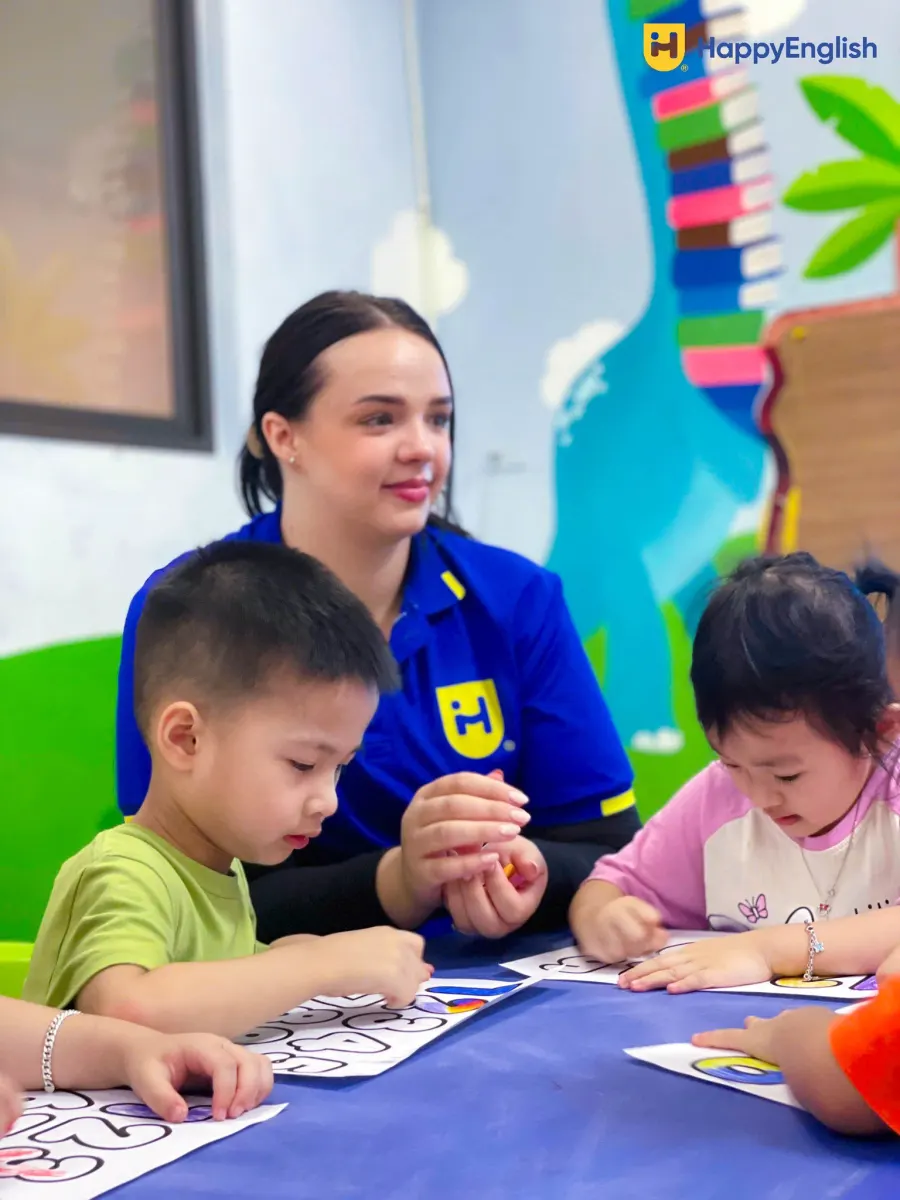 Trung tâm Ngoại Ngữ Happy English