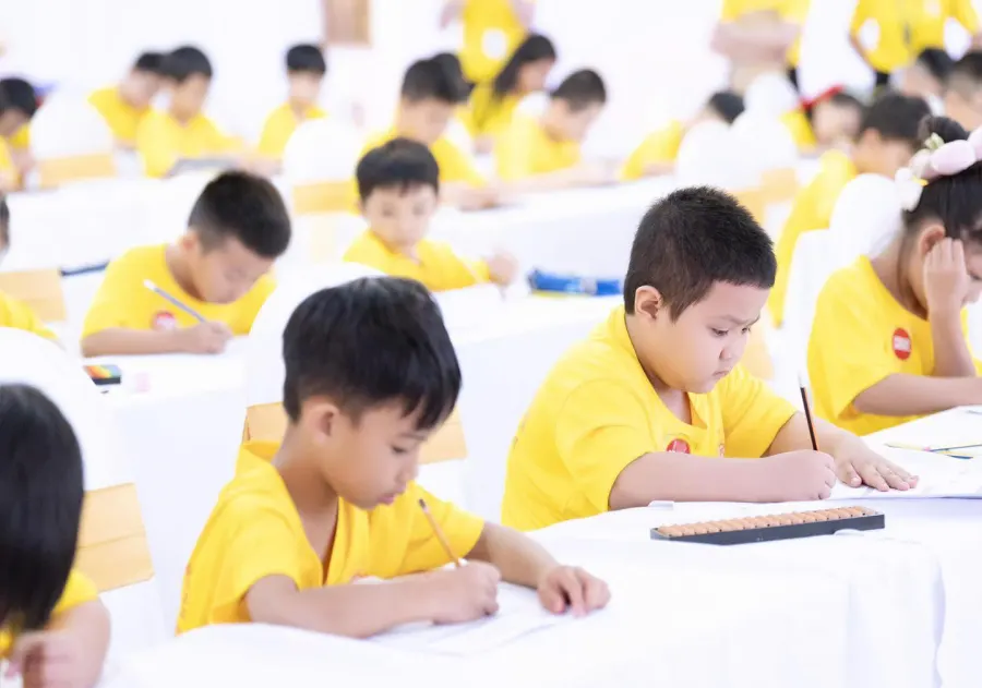 Trung tâm Toán Siêu Tốc Smart Kids