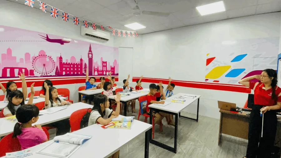 Trung tâm Ngoại Ngữ Amax Edu - Cẩm Bình
