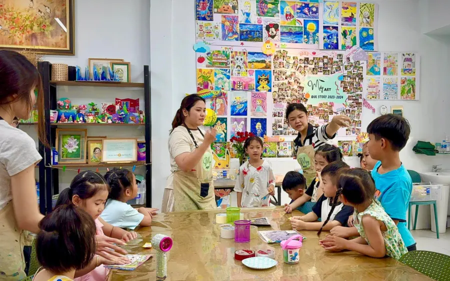 Lớp vẽ MAY ART