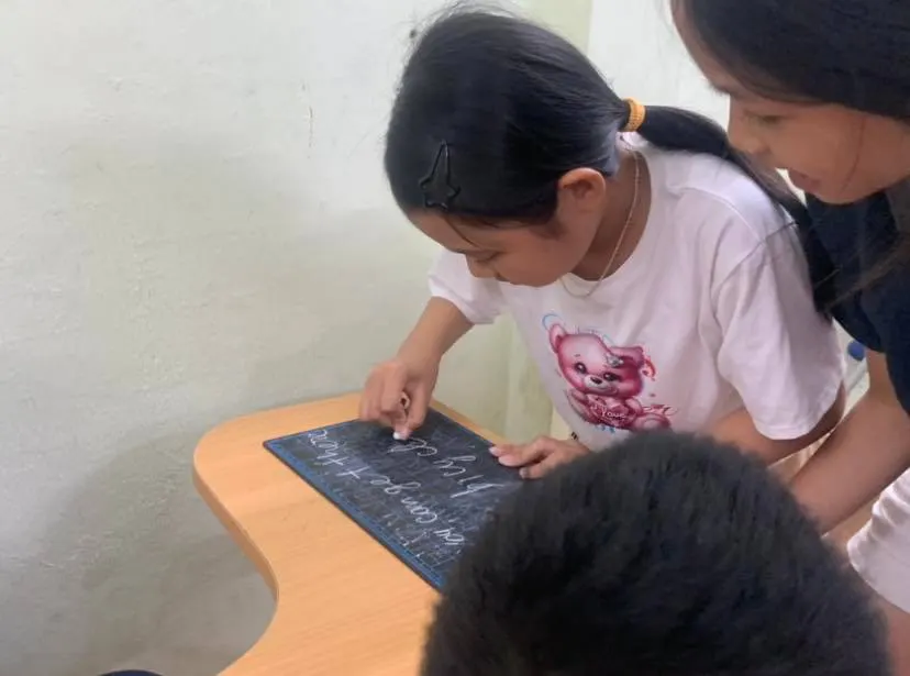 Trung tâm Ngoại ngữ Đại Dương Xanh 2