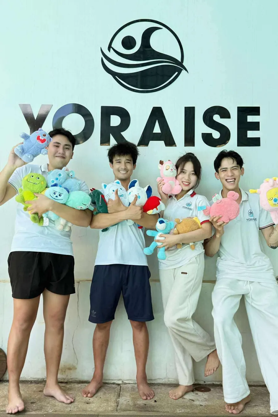 Câu lạc bộ Bơi Lội Yo-Raise