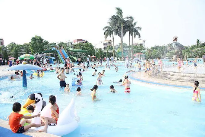 Trung tâm Hồ bơi Hai Cư