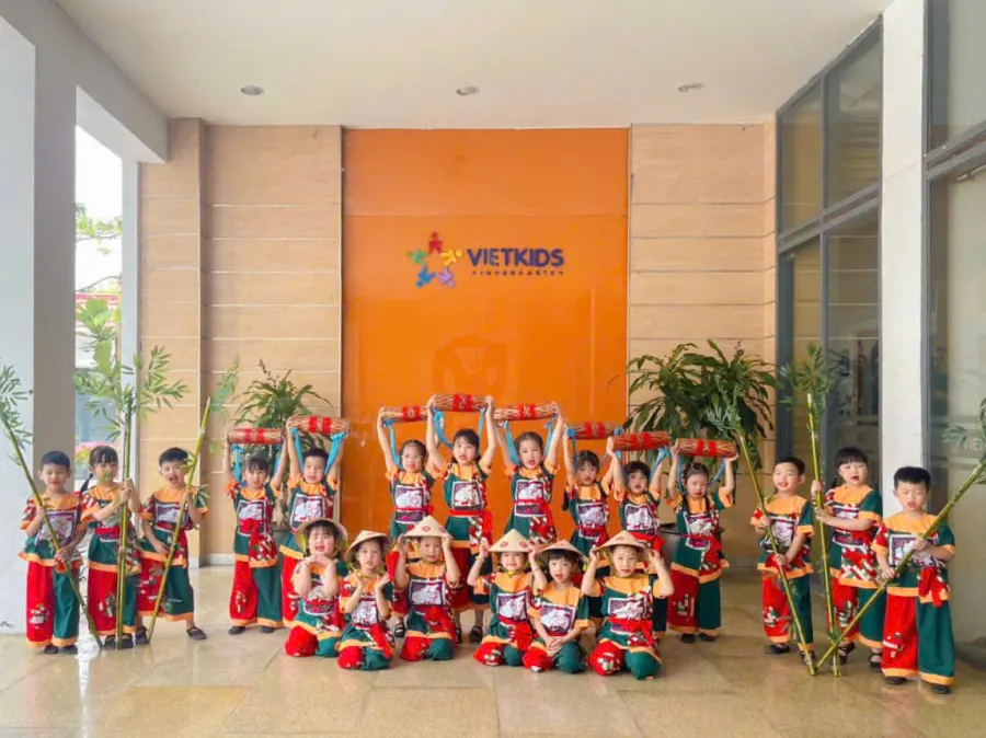 Trường Mầm Non Vietkids